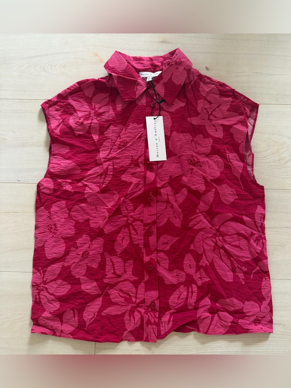 Maison d’Amelie Women's Pink Floral Sleeveless Button Shirt NWT